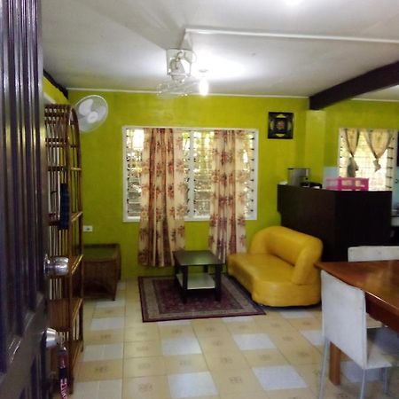 Island Home Honiara Eksteriør billede