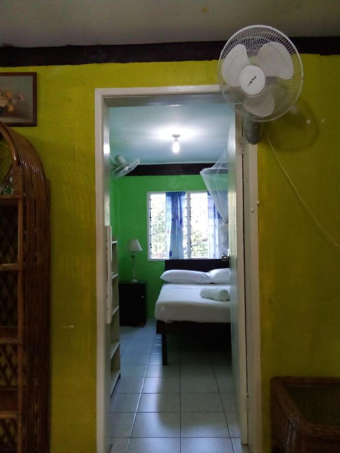 Island Home Honiara Eksteriør billede