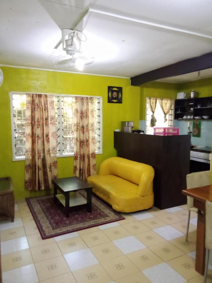 Island Home Honiara Eksteriør billede