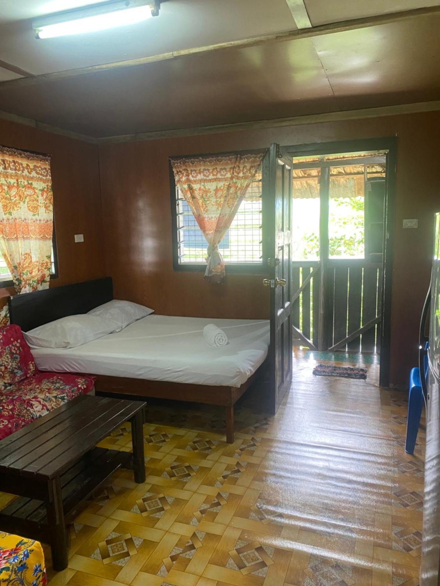 Island Home Honiara Eksteriør billede
